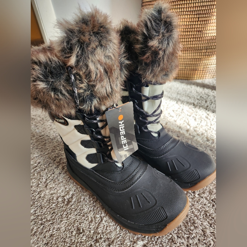 Icepeak Women's Black and Brown Winter Boots